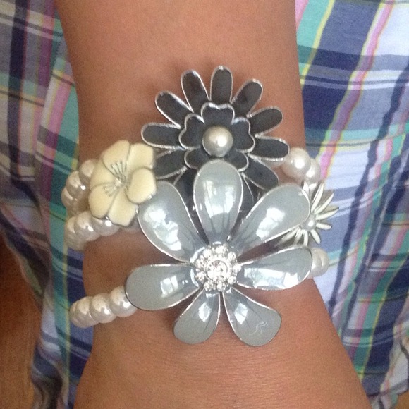 Statement bracelet