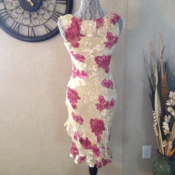 ❌SOLD❌✨HOST PICK✨Sue Wong Dress - Picture 4 of 4