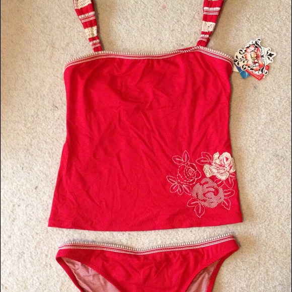 NWT red tankini. Never worn
