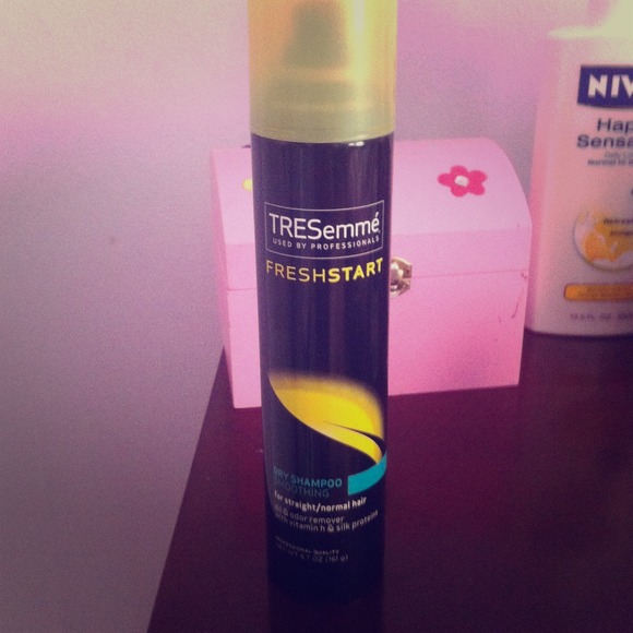 TRESemmé Dry shampoo