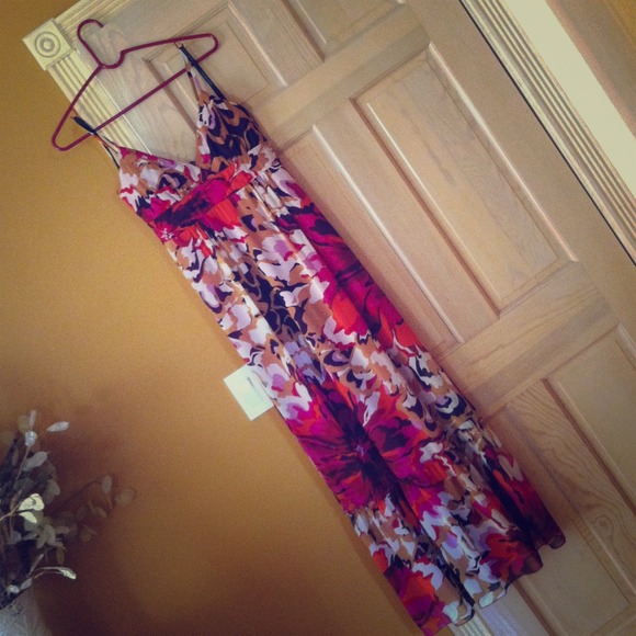 @Mary39 HOLD SALE! Floral Maxi Dress