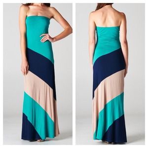 Diagonal design color blocked tube maxi