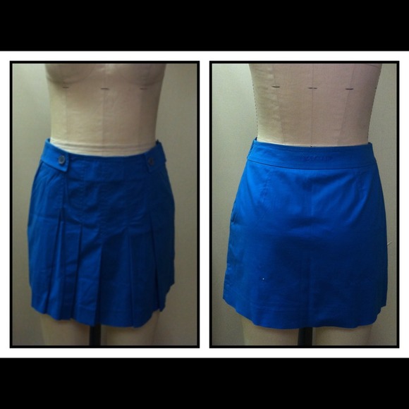Pleats mini skirt