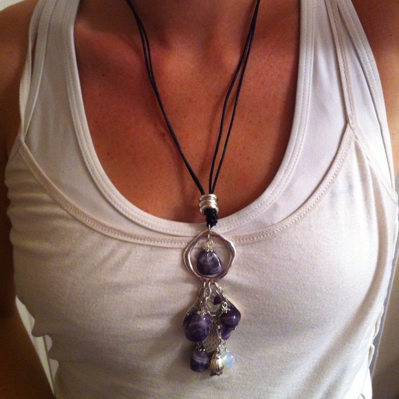 Cute Black, silver and purple stone necklace!