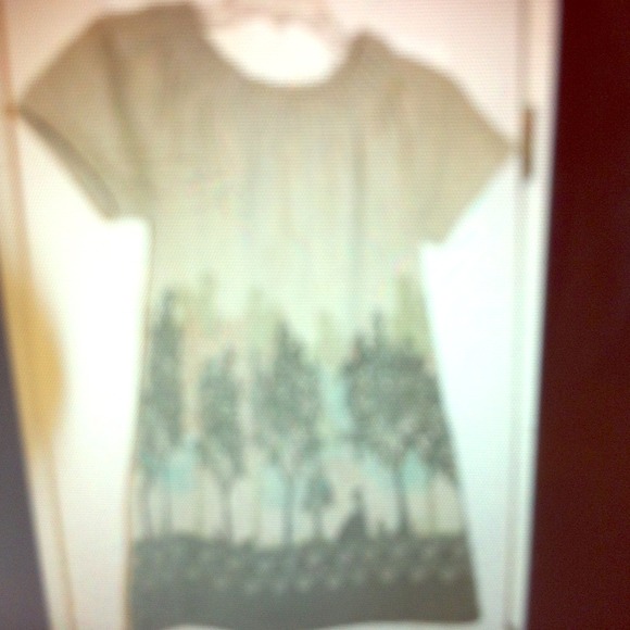 Short day-time dress