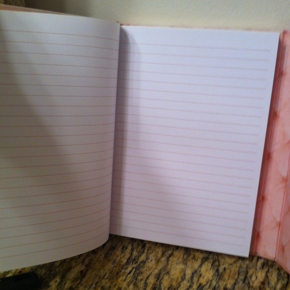 Notebook - Picture 2 of 3