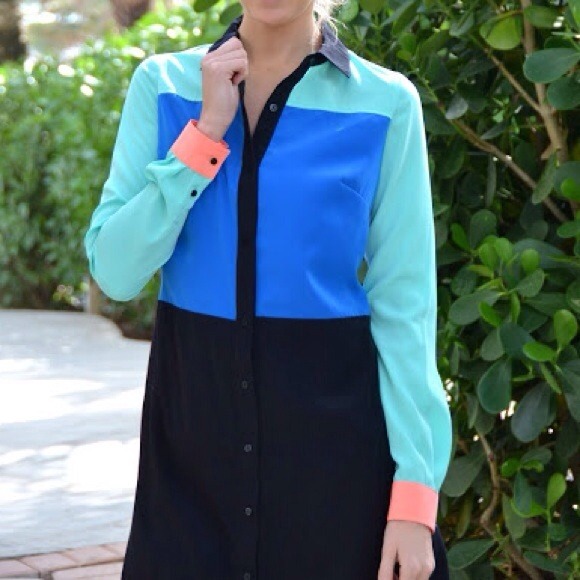👗 Color  block shirt dress
