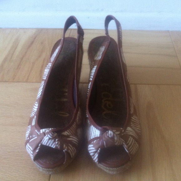 Sam Edelman Toledo Peep Toe Wedges