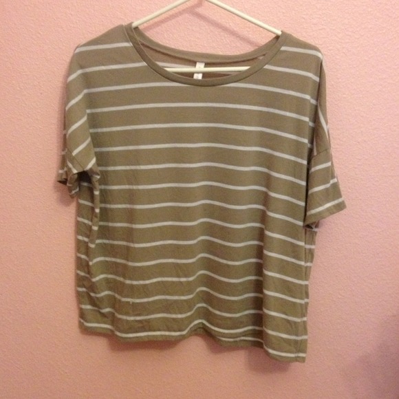 Baggy striped tee