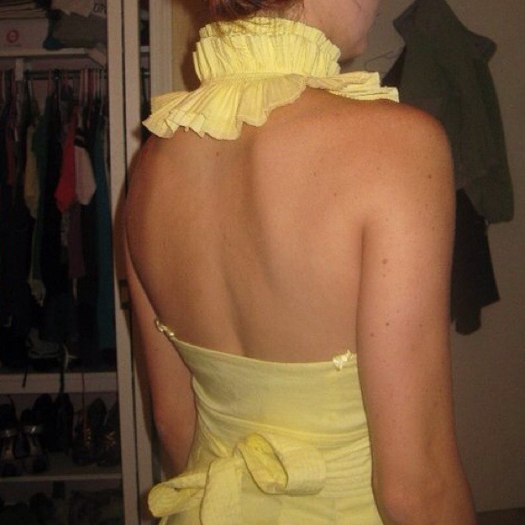 Sold *Bcbg Yellow Dress - Picture 4 of 4