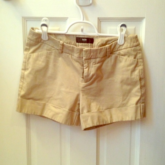 Khaki shorts