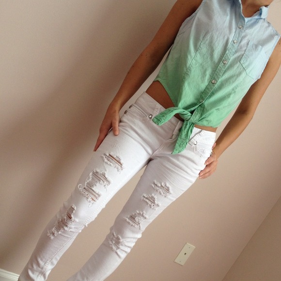 SOLD in Bundle- Dip-Dyed Ombré Sleeveless Top - Picture 2 of 3