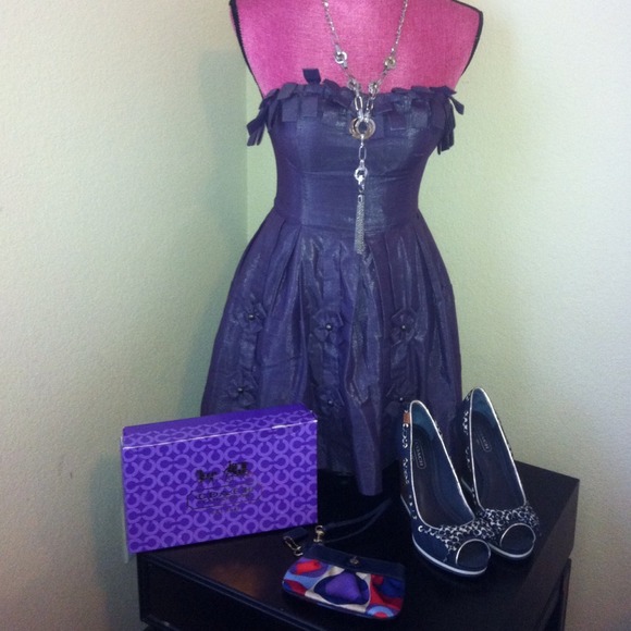 Blue Wedge Coach Shoes - Picture 3 of 3