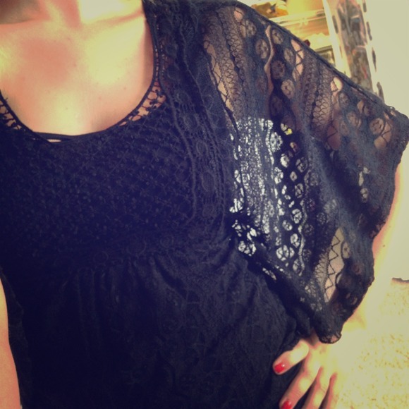 Black Lace Empire Waist Kirra Top - Picture 1 of 4