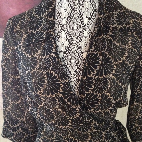 ❌SOLD❌Johnny Was Top❌SOLD❌ - Picture 3 of 4