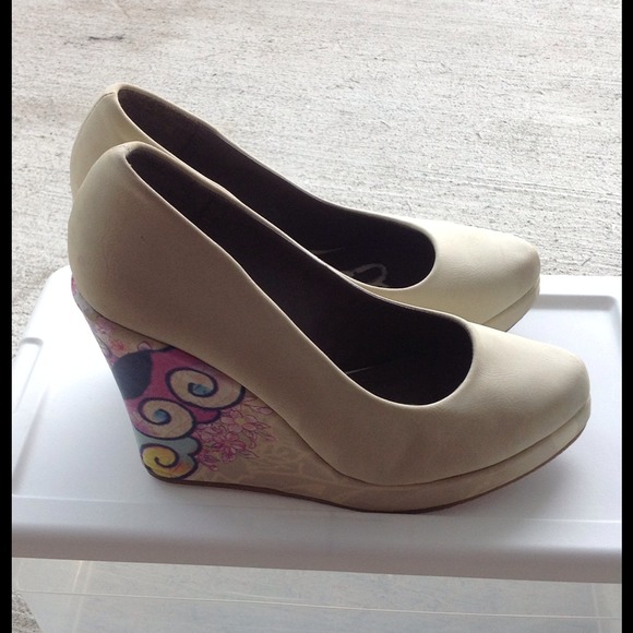 SOLD!!!!!Ed Hardy Wedges