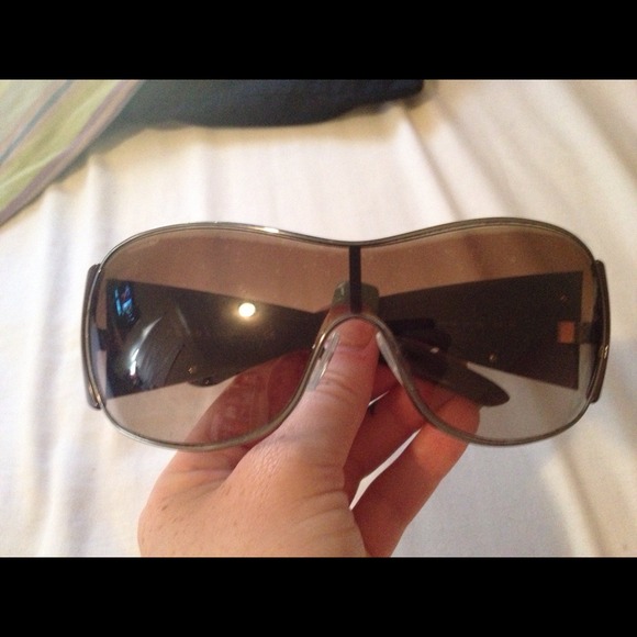 💥REDUCED💥 Prada sun glasses