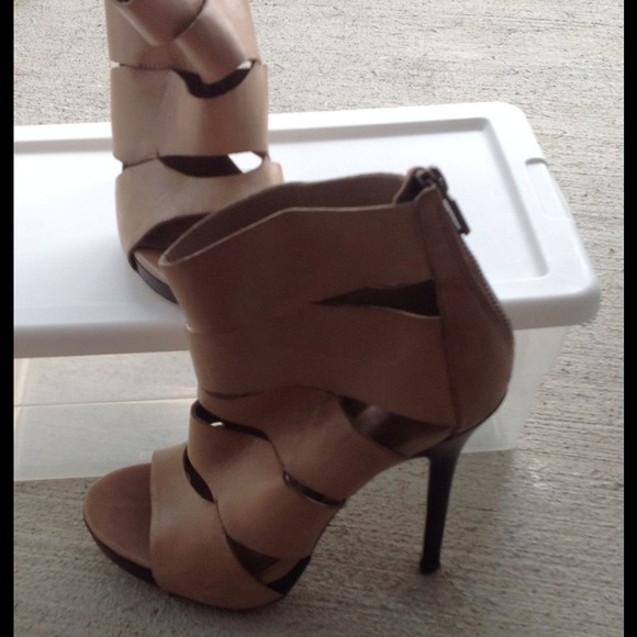 Sold!!!!!!Aldo Sandals size 7.5