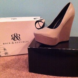 Reduced Rock and republic pewter wedges