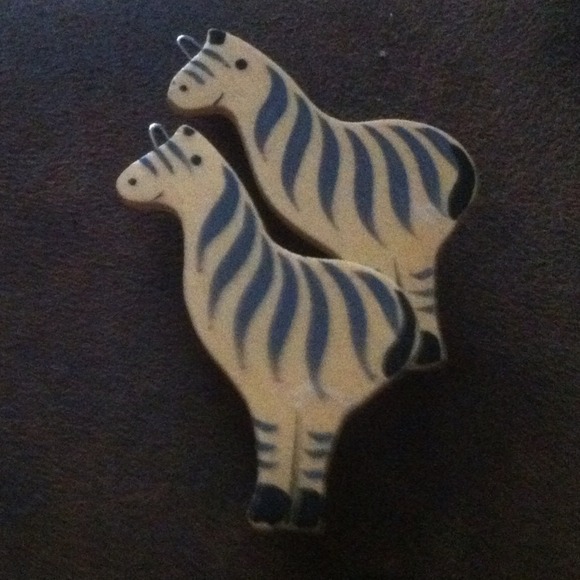 Zebra barrettes