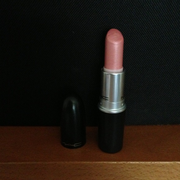 ✋SOLD✋MAC LIPSTICK IN PLINK A38 - Picture 2 of 4
