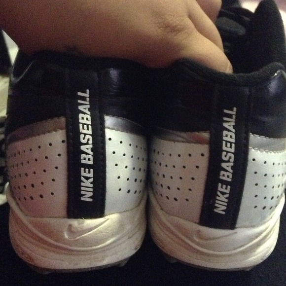 Baseball shoes - Picture 4 of 4