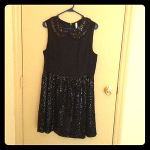 Kensie XL black sequin dress.