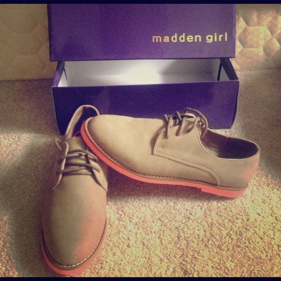 Madden Girl Jacobz Oxford