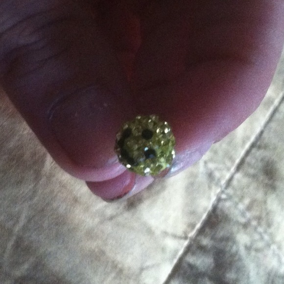 Dust plug - Picture 1 of 2