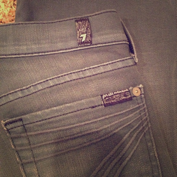 👖7 For All Mankind