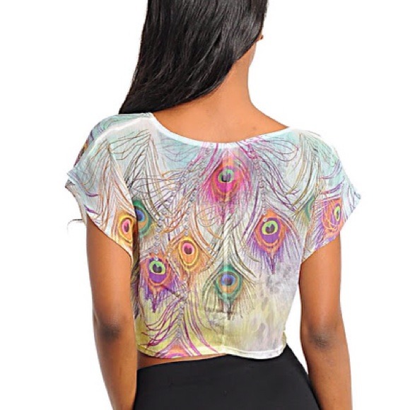 Crop top- Peacock Feather print - Picture 2 of 2