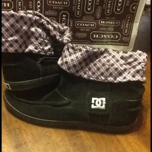 DC shoes ❌🚫SOLD