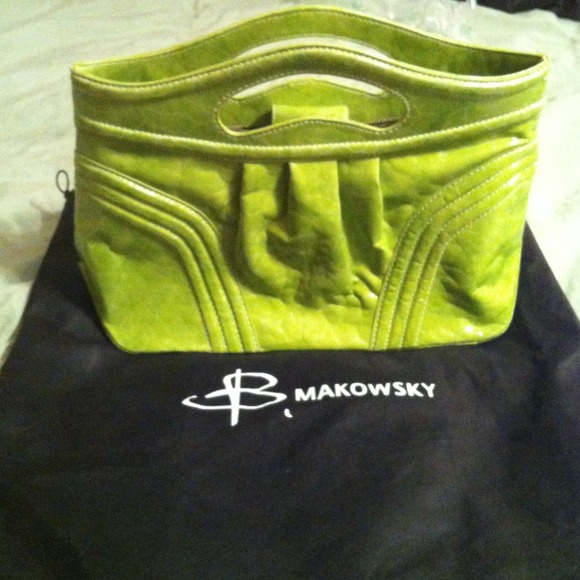 100% authentic B Makowsky lime green patten leathe