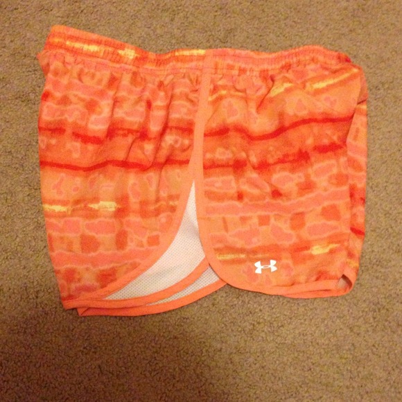 Sold in a bundle Orange underarmor shorts