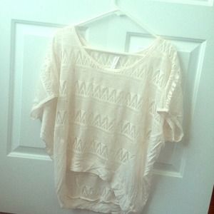 Xhilaroution lace crop