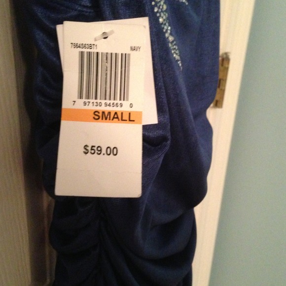 Cocktail dress - Picture 4 of 4