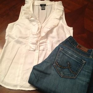 Beautiful White ruffled shirt!