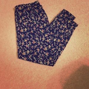 Traded Leggings w/ @charlenenicolx
