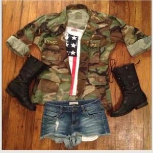 Bundle for @cheekkss 💋