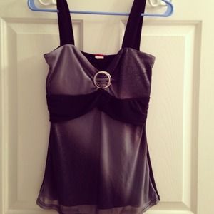 Fabulous Gidani Top, NWOT