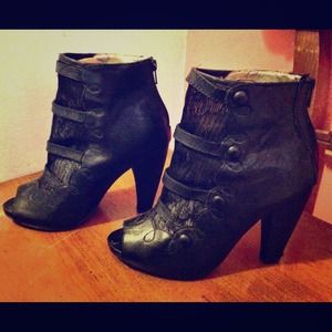 Seychelles Lace Booties