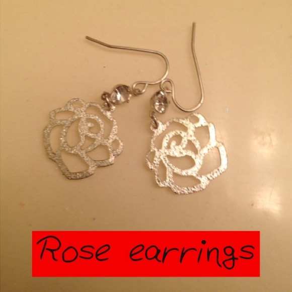Rose earrings - Picture 1 of 2