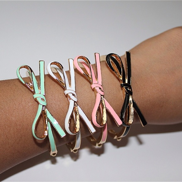 Enamel Bow Bangle - Picture 3 of 4