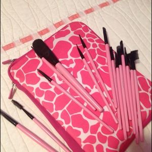 Super cute brushes