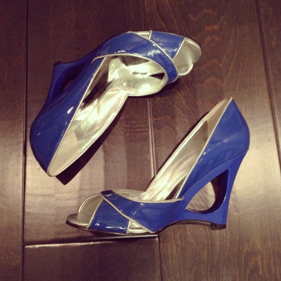 Guess Shoes - GUESS Blue Open Toe Heels