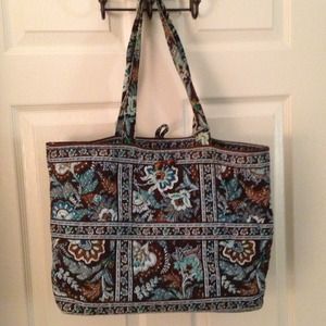 Vera Bradley tote