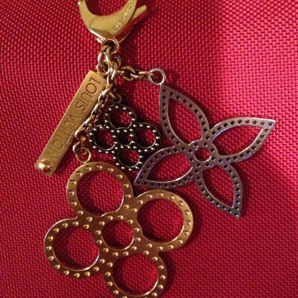 Louie Vuitton key chain