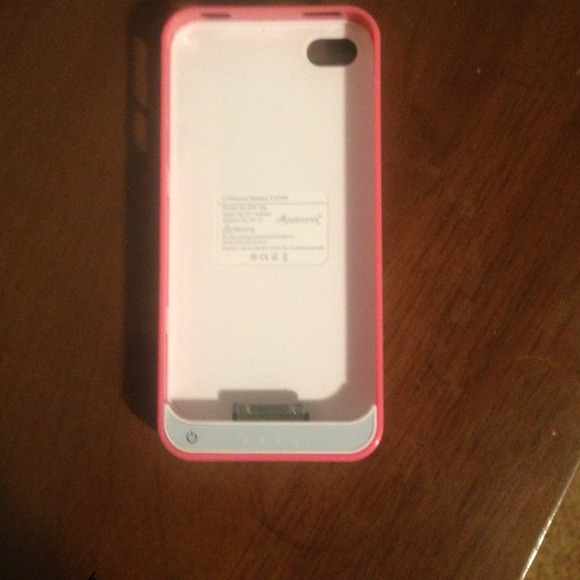 iPhone 4 portable charger