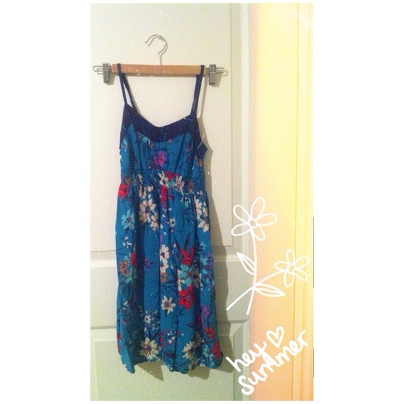 Xhilaration Dresses & Skirts - xhilaration / / blue XS floral dress Xhilaration Dresses & Skirts - xhilaration / / blue XS floral dress