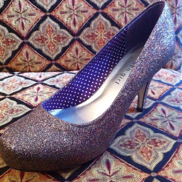 SALE SALE SALE ❗Multi-color sparkled Madden heels - Picture 2 of 2